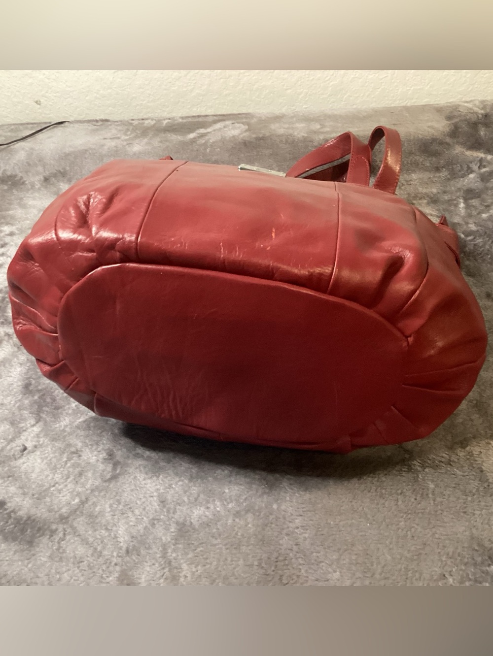 Red Leather Tote and Wallet Set - Women's Handbag - Picture 3 of 16